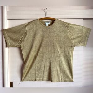 ✨Shimmering Gold✨Outlander Tee Top 3x